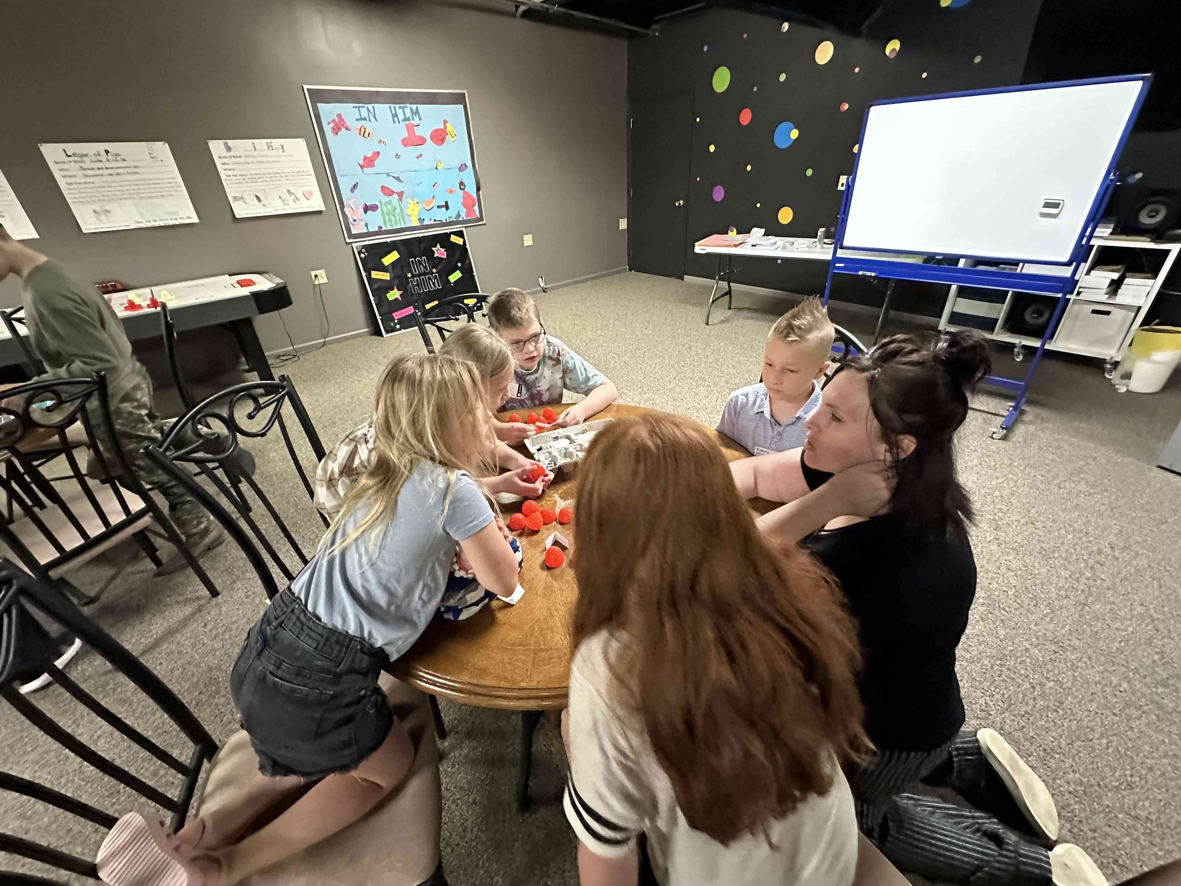 Children&#039;s Church Pictures